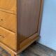 Commode vintage à 3 tiroirs pieds compas en chêne clair