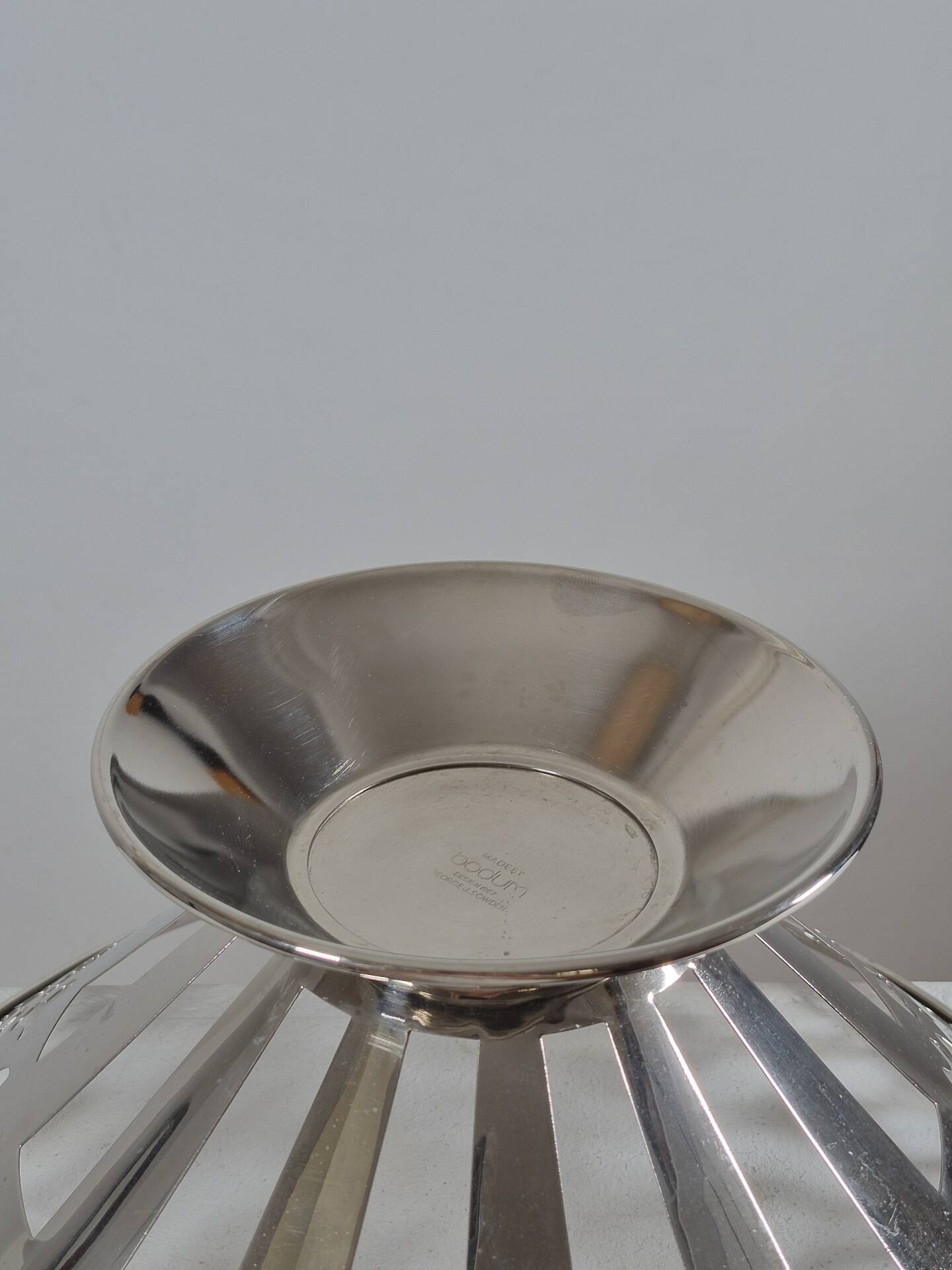 Vintage postmodern fruit bowl by George Sowden for Bodum.