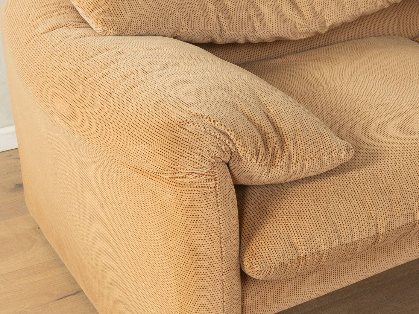 675 Maralunga sofa by Vico Magistretti for Cassina, 1970s