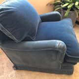 Pair of vintage chairs in oil blue velvet.