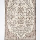 Brown & Cream Floral Vintage Rug, 195x302Cm