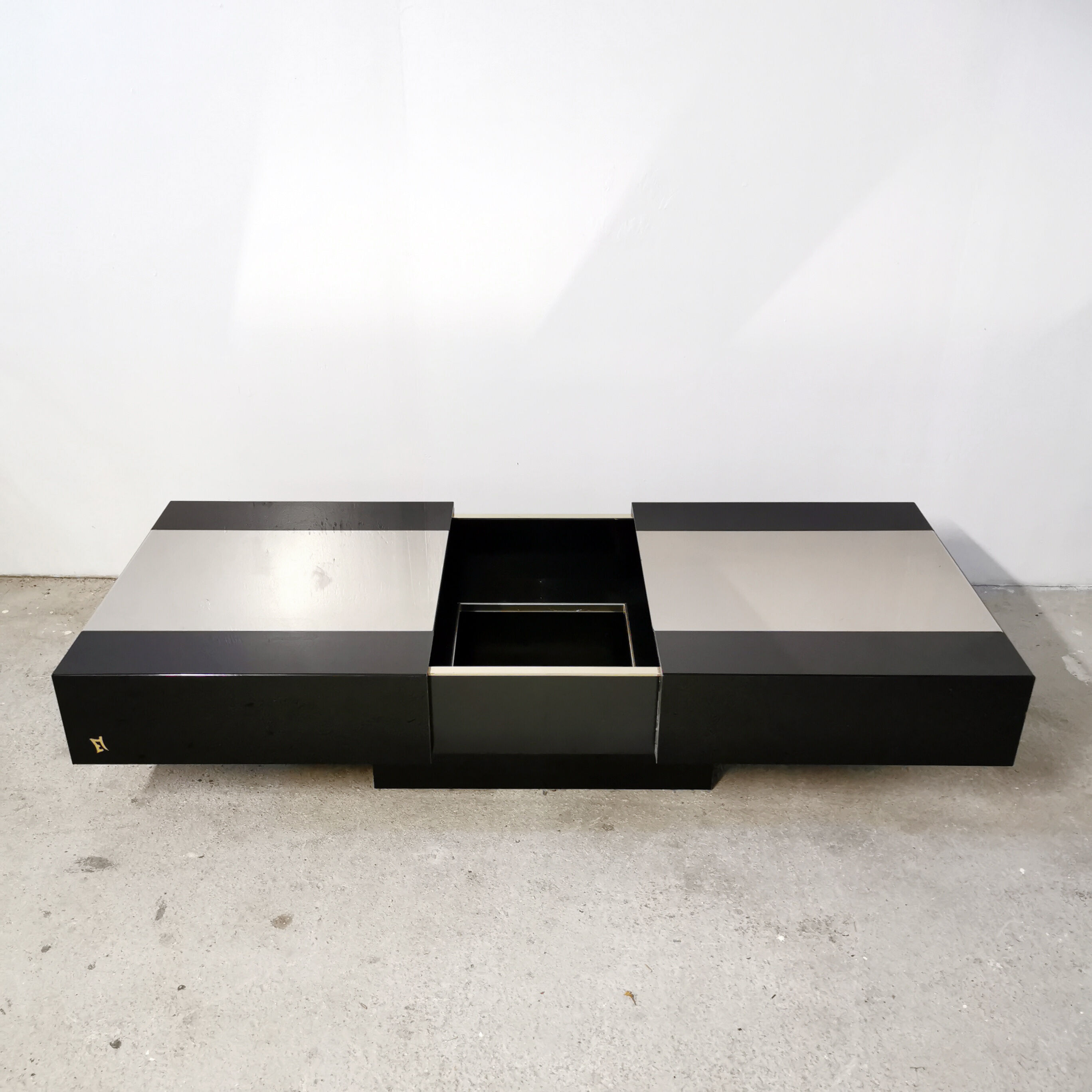 Table basse bar de Eric Maville 1970
