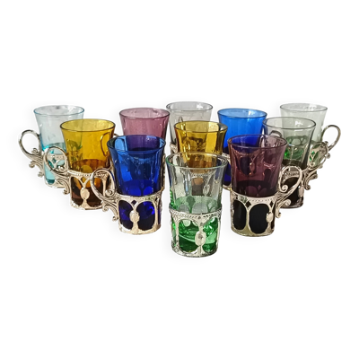 11 verres à liqueur anciens en cristal multicolores vintage
