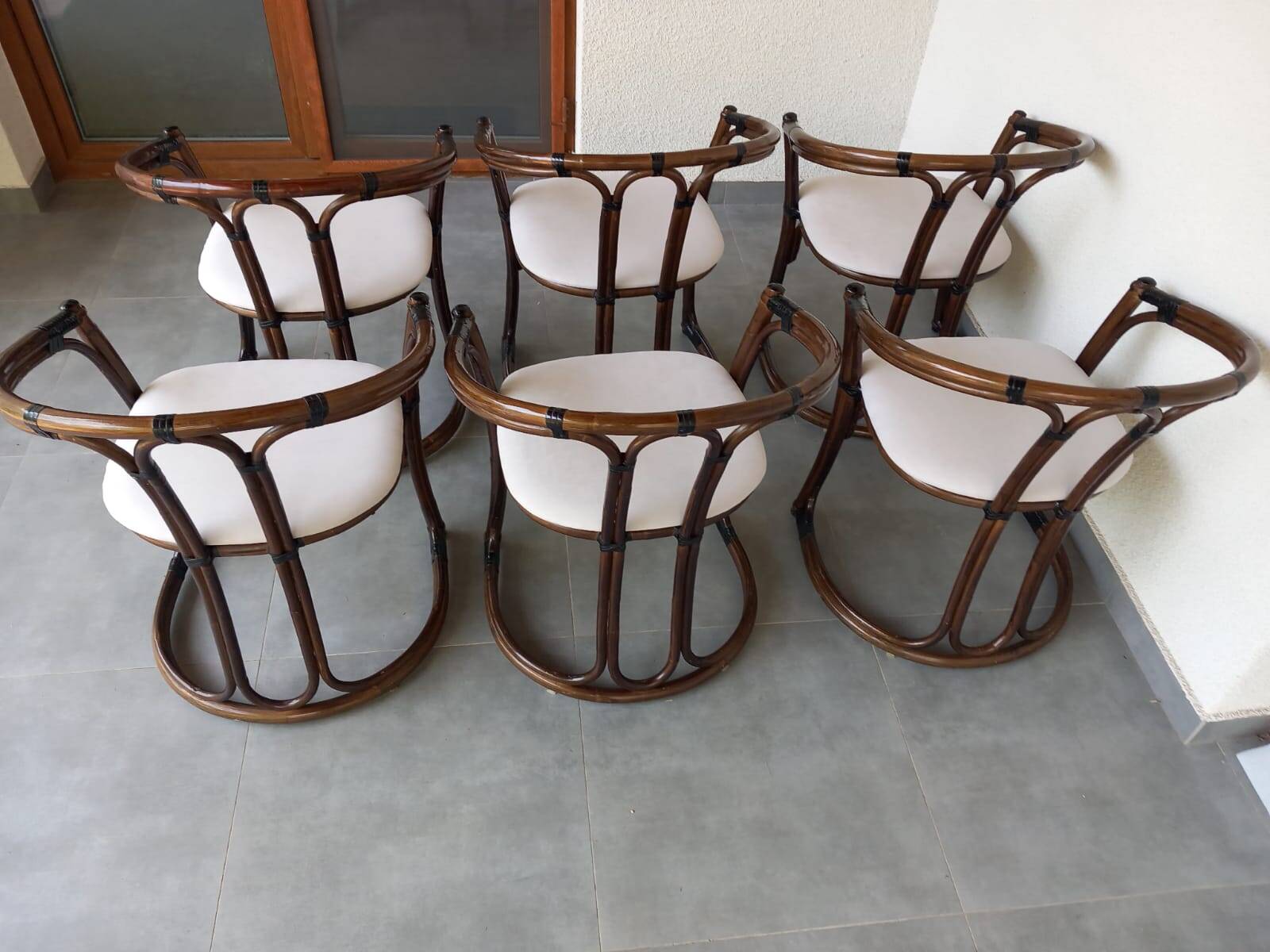 Set of six chairs Italy 1970s