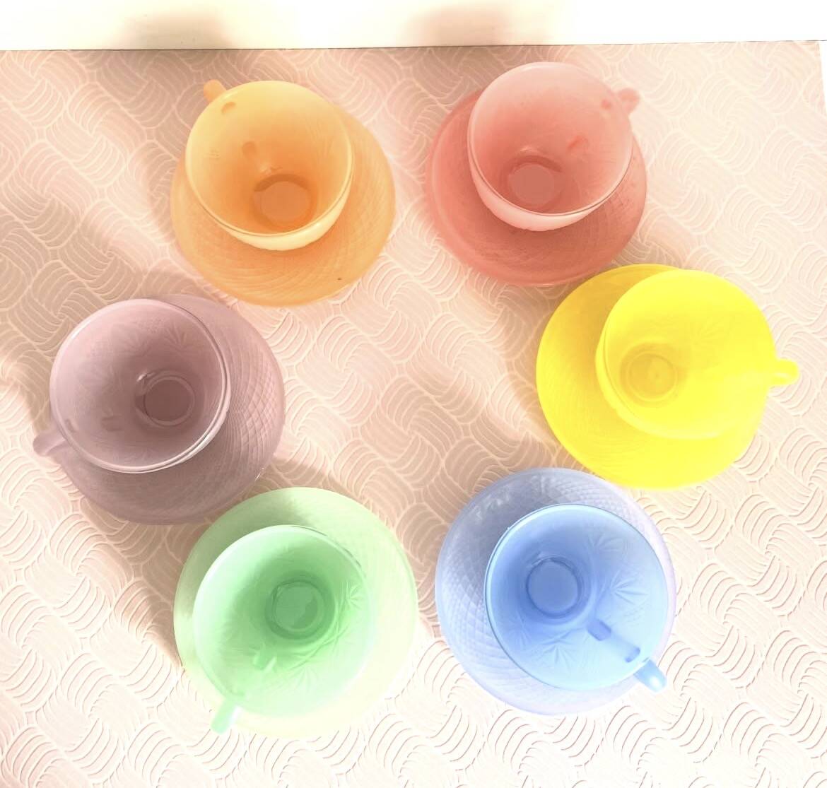 Vintage cup set