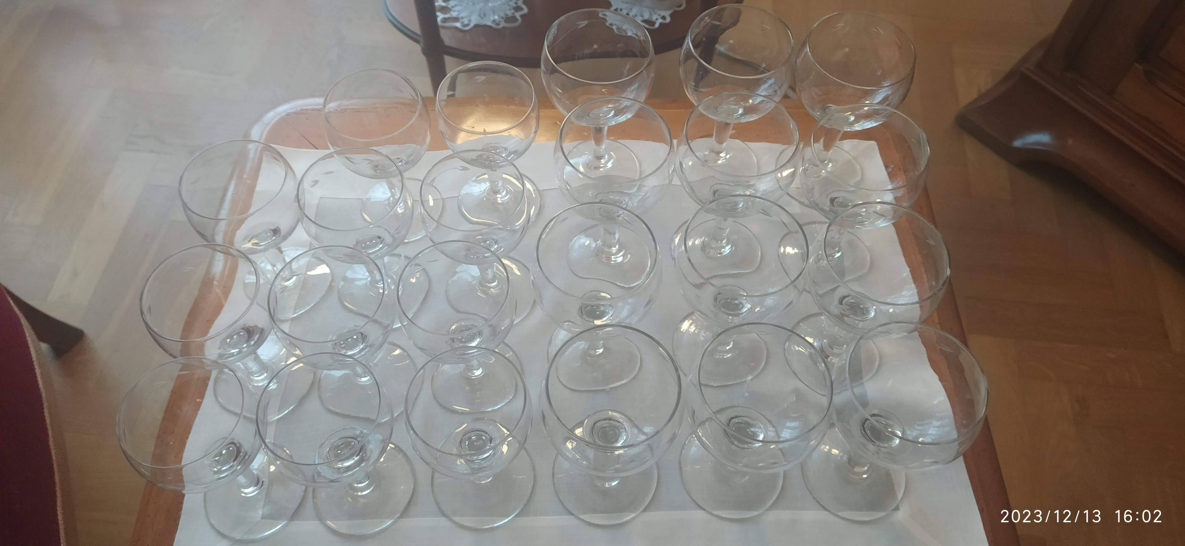 Set of water and wine glasses