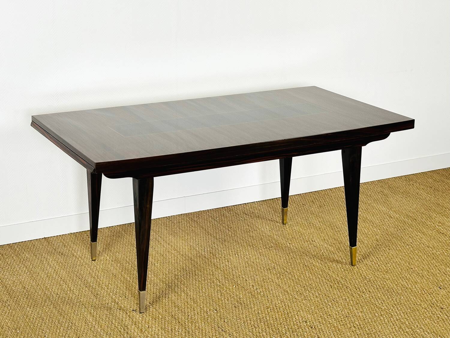 French Art Deco dining table in Macassar from 1940.