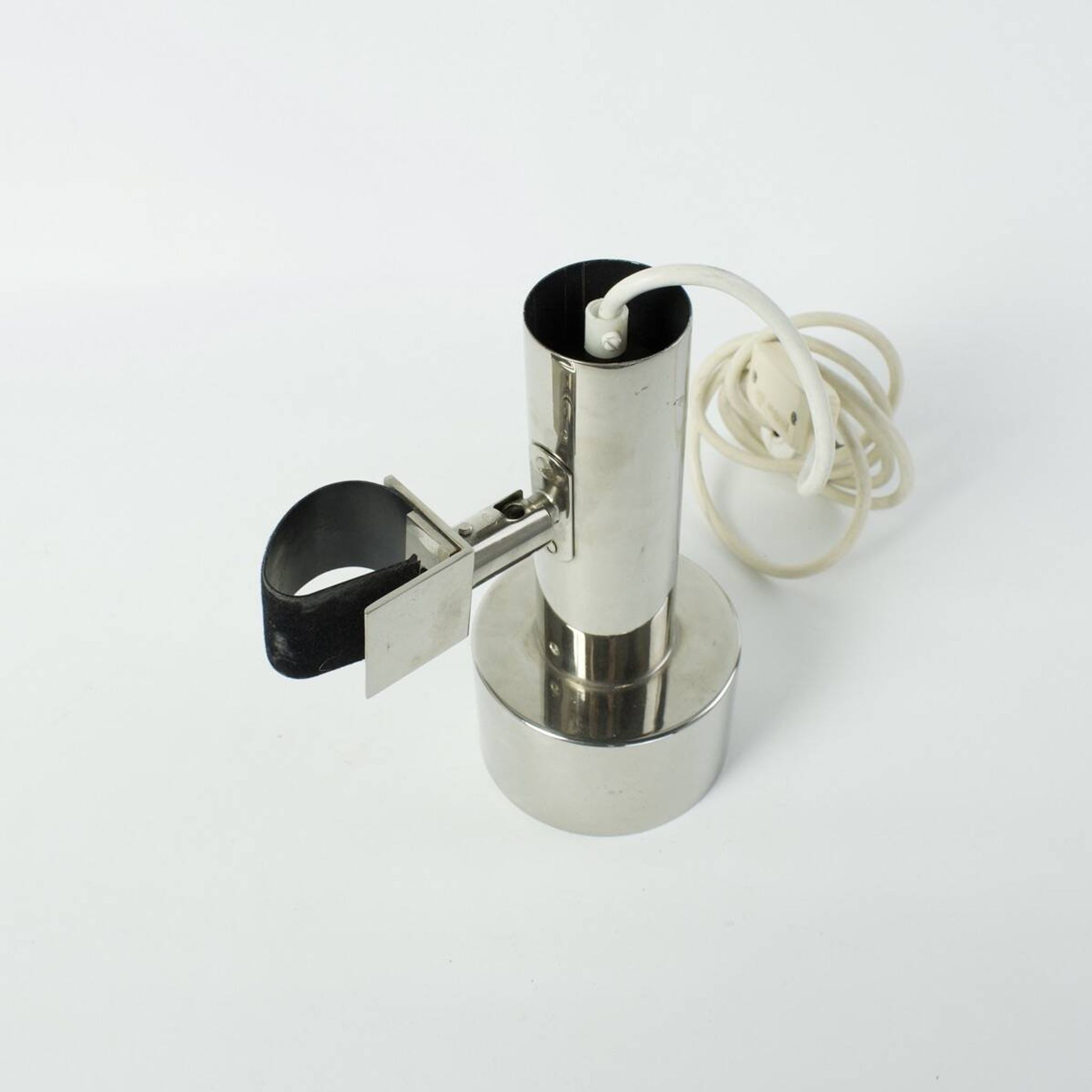 Lampes spots à pince en chrome nickelé pour étagère string, tête de lit.