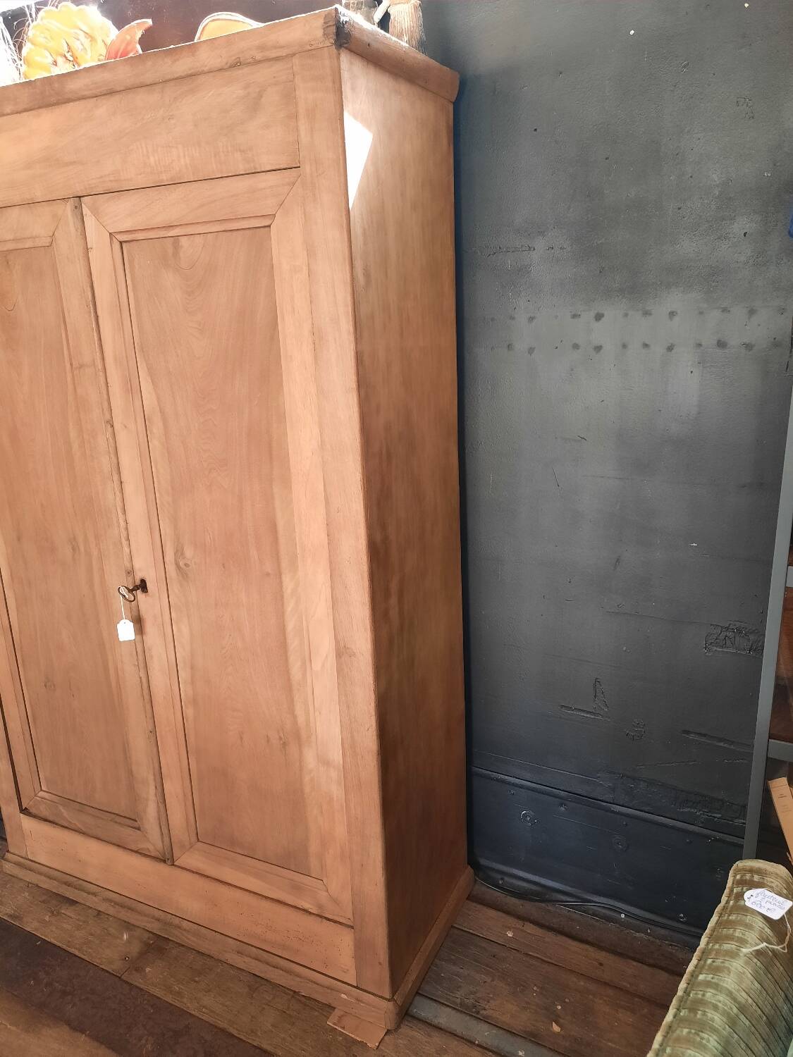 Armoire noyer
