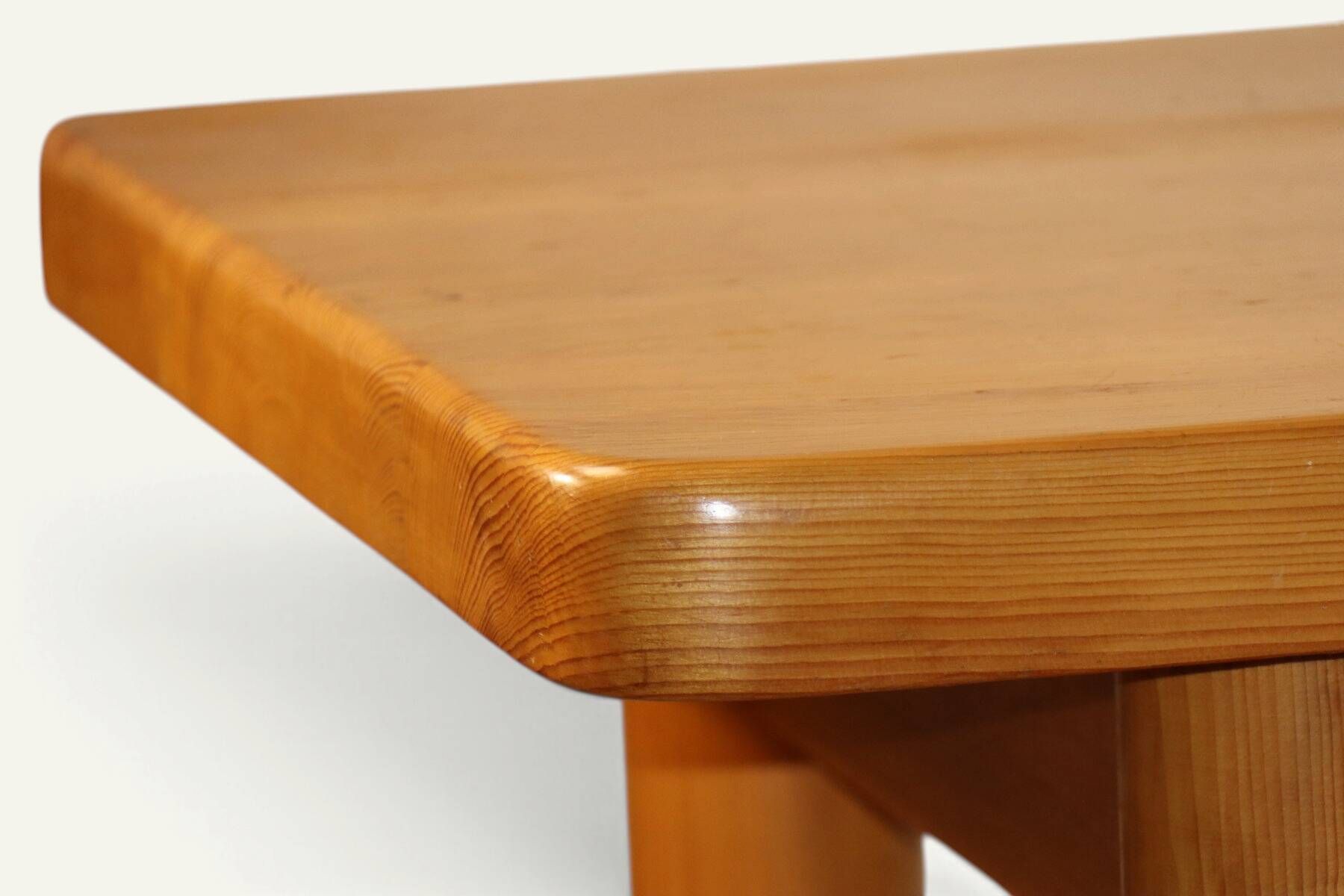 Table René Martin en pin massif moderniste, 1960