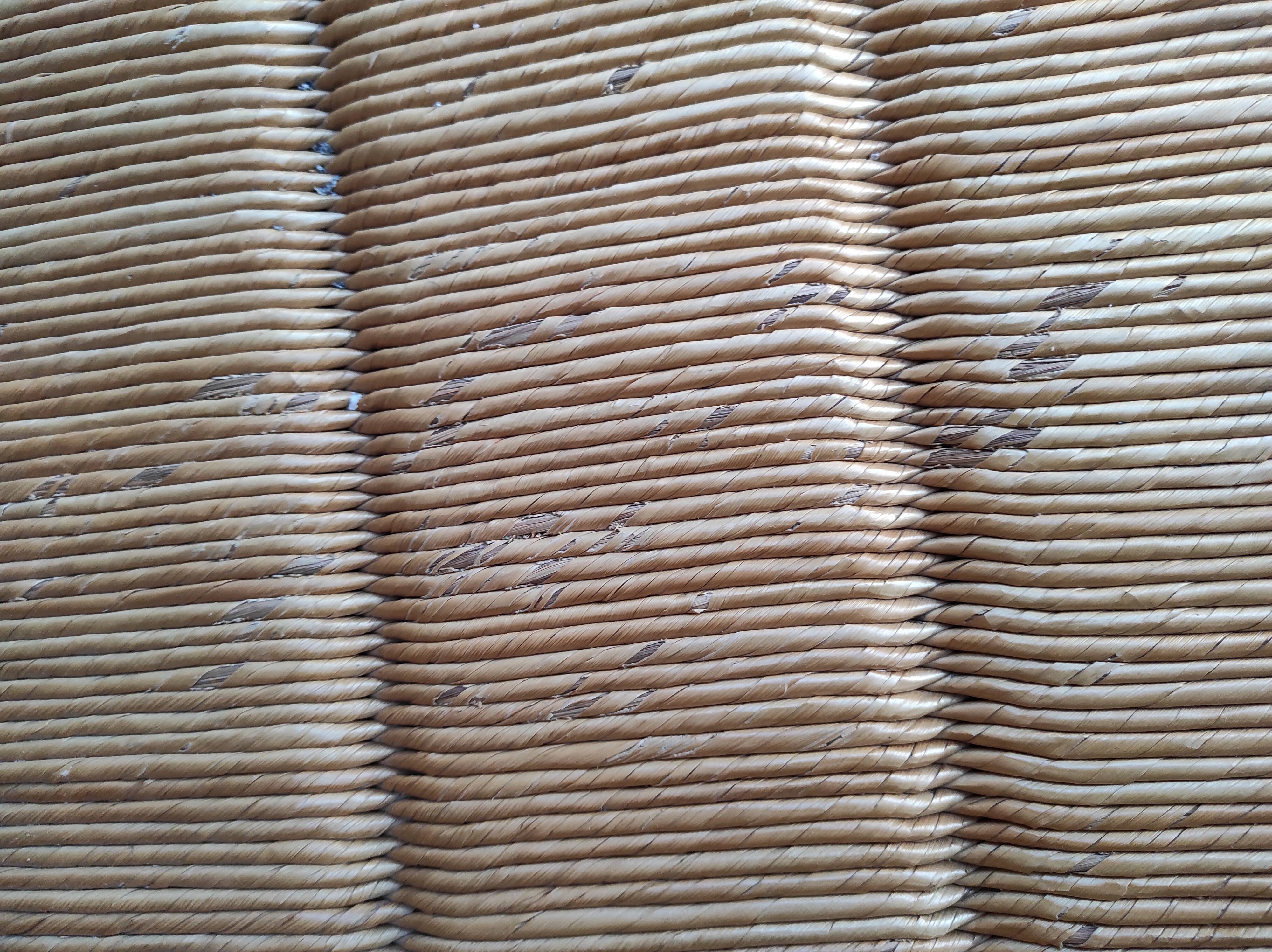 Lot 4 straw chairs by Pierre Gautier-Delaye, weekend model