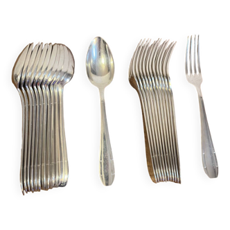 Orfevre Potfer cutlery in silver metal 84