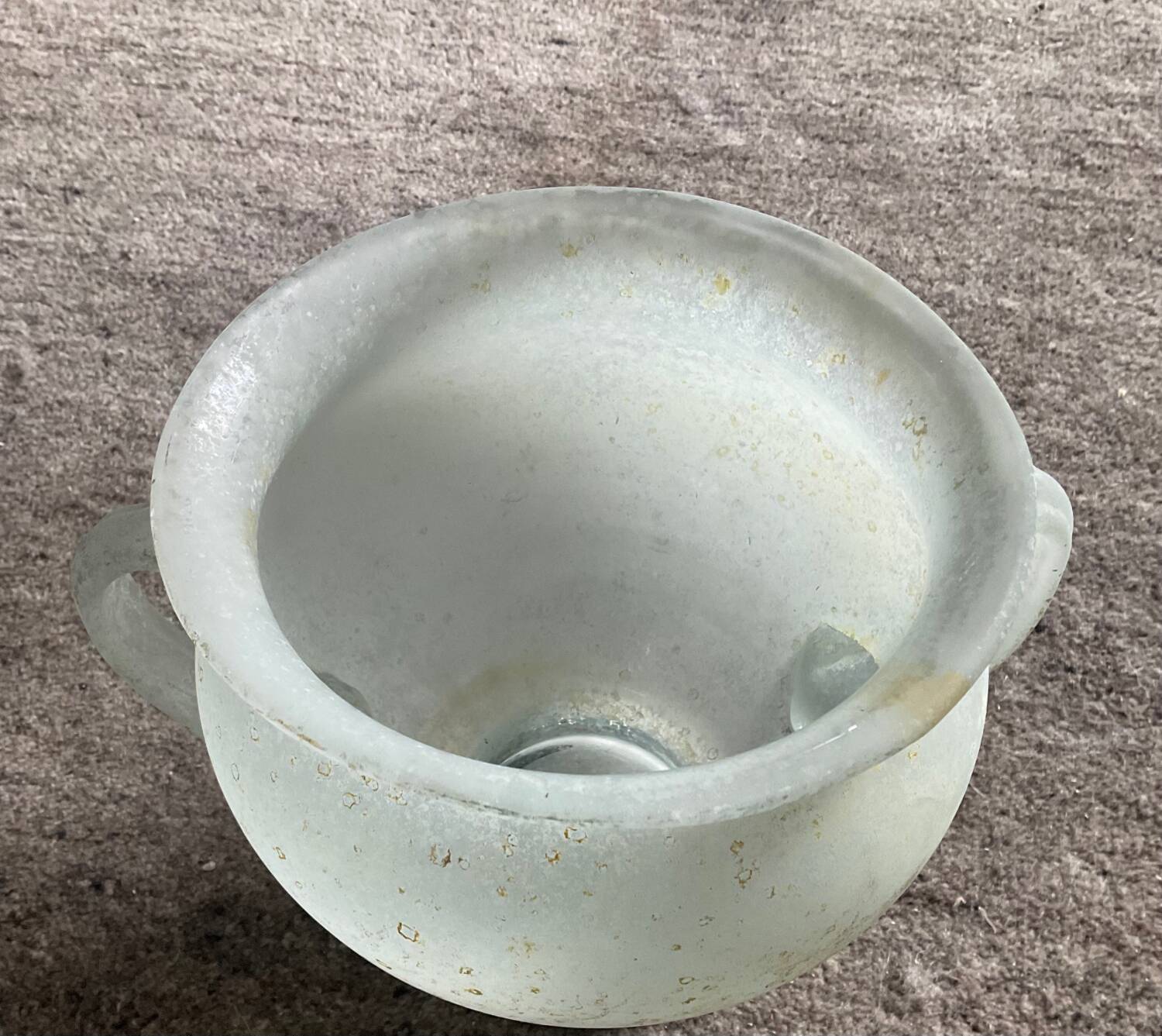 “Scavo” ear vase in Murano glass paste