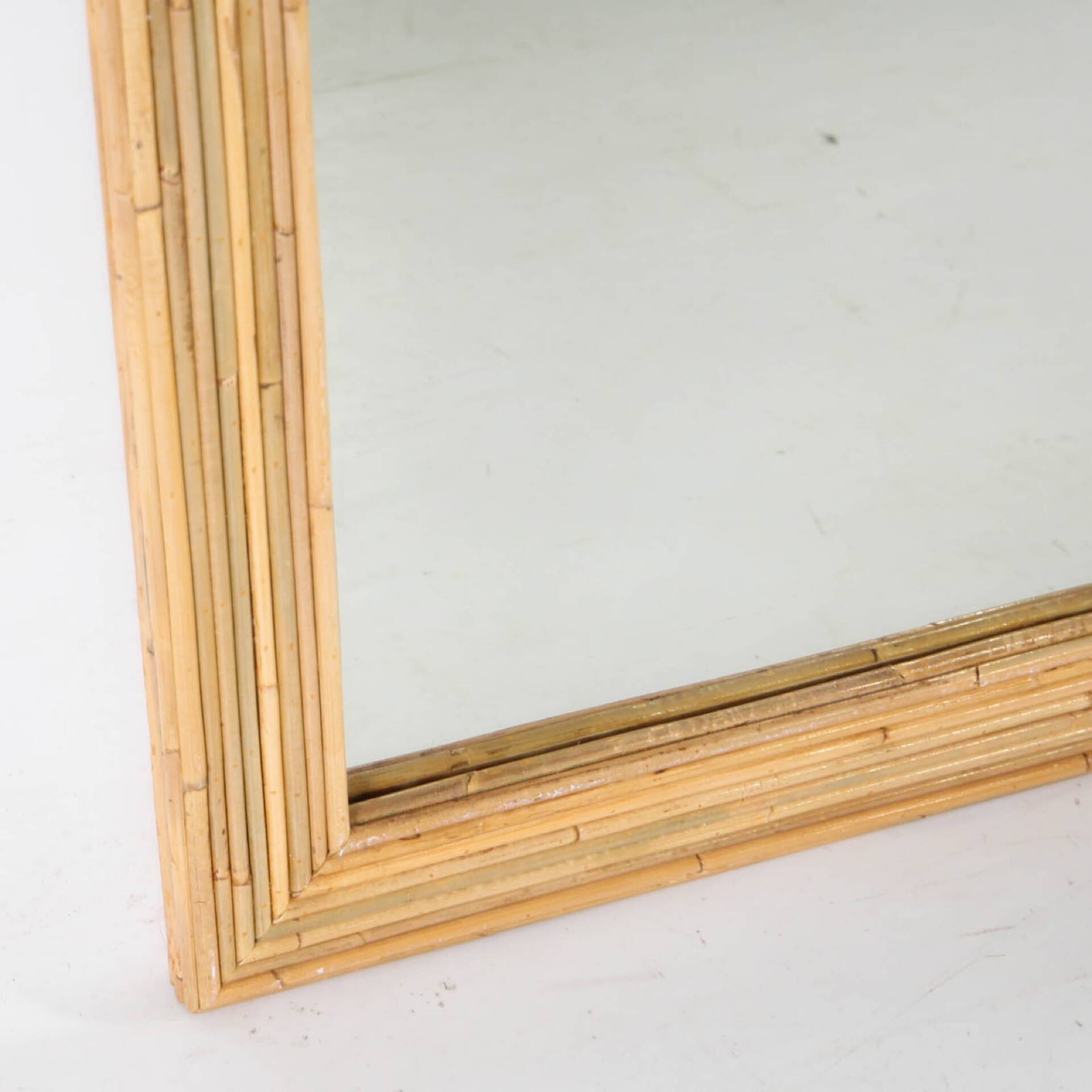 Grand miroir « palmes » en rotin