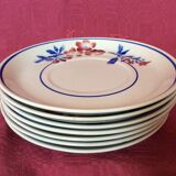 Set of 7 porcelain dessert plates