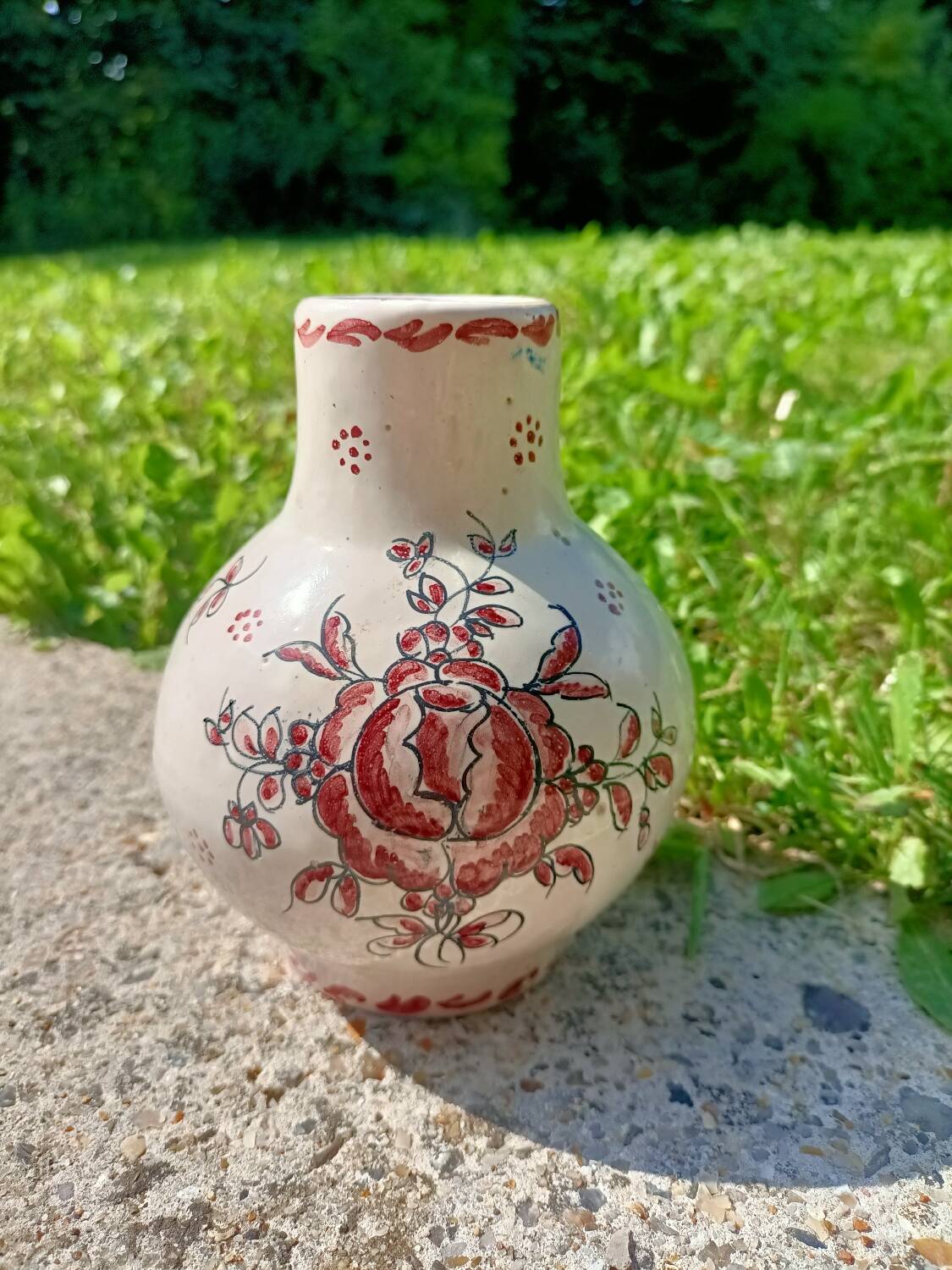 Old pink retro vase
