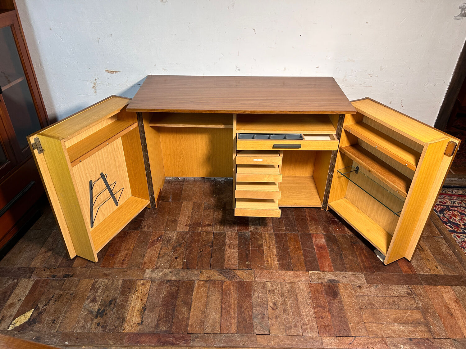Bureau métamorphique vintage rétro vintage 1960