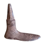 Children's shoemaker's anvil in cast iron