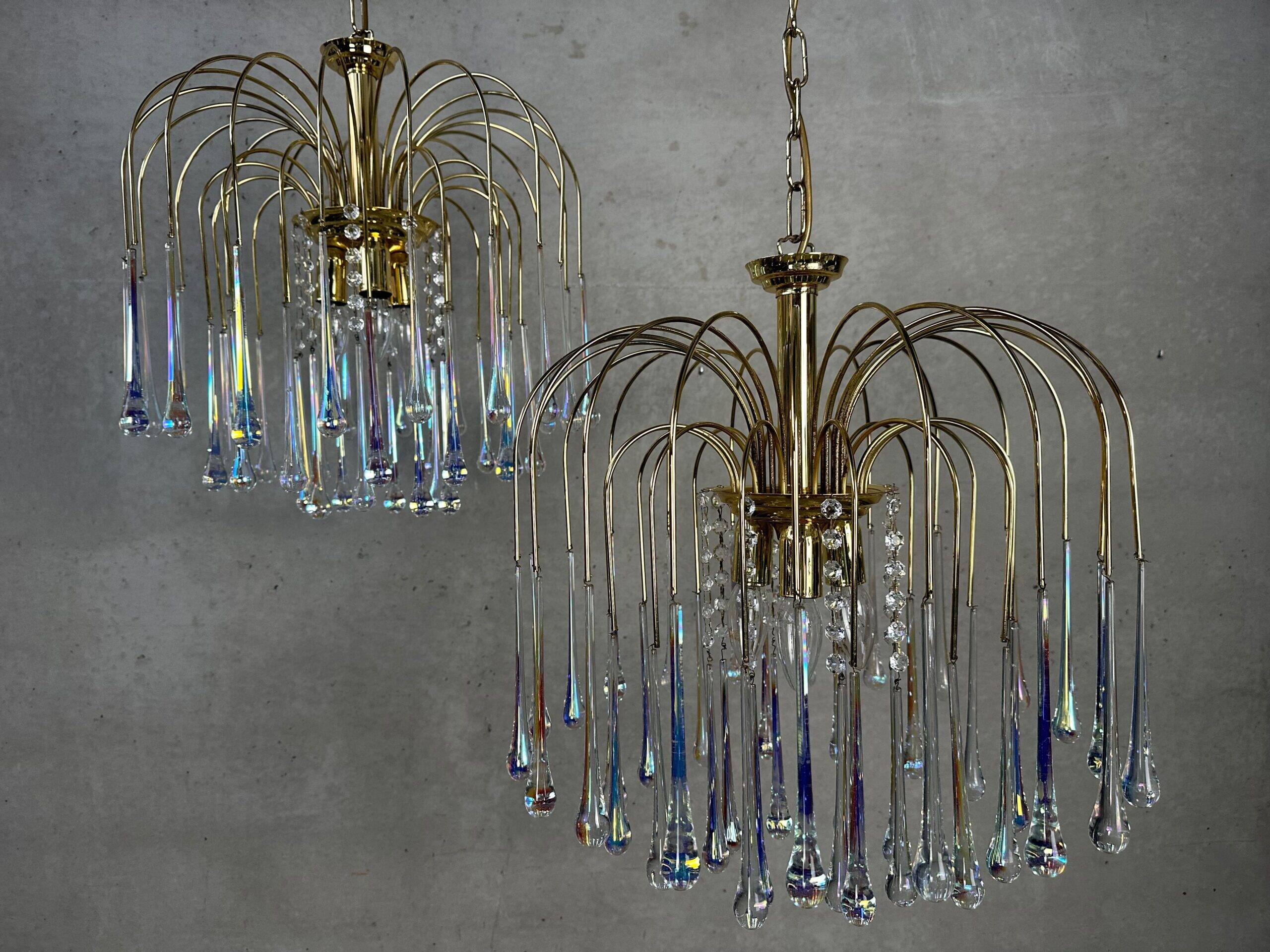 Chandelier en goutte d'eau de style Hollywood Regency – Massif