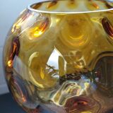 Vase calice en verre ambrée années 50/60