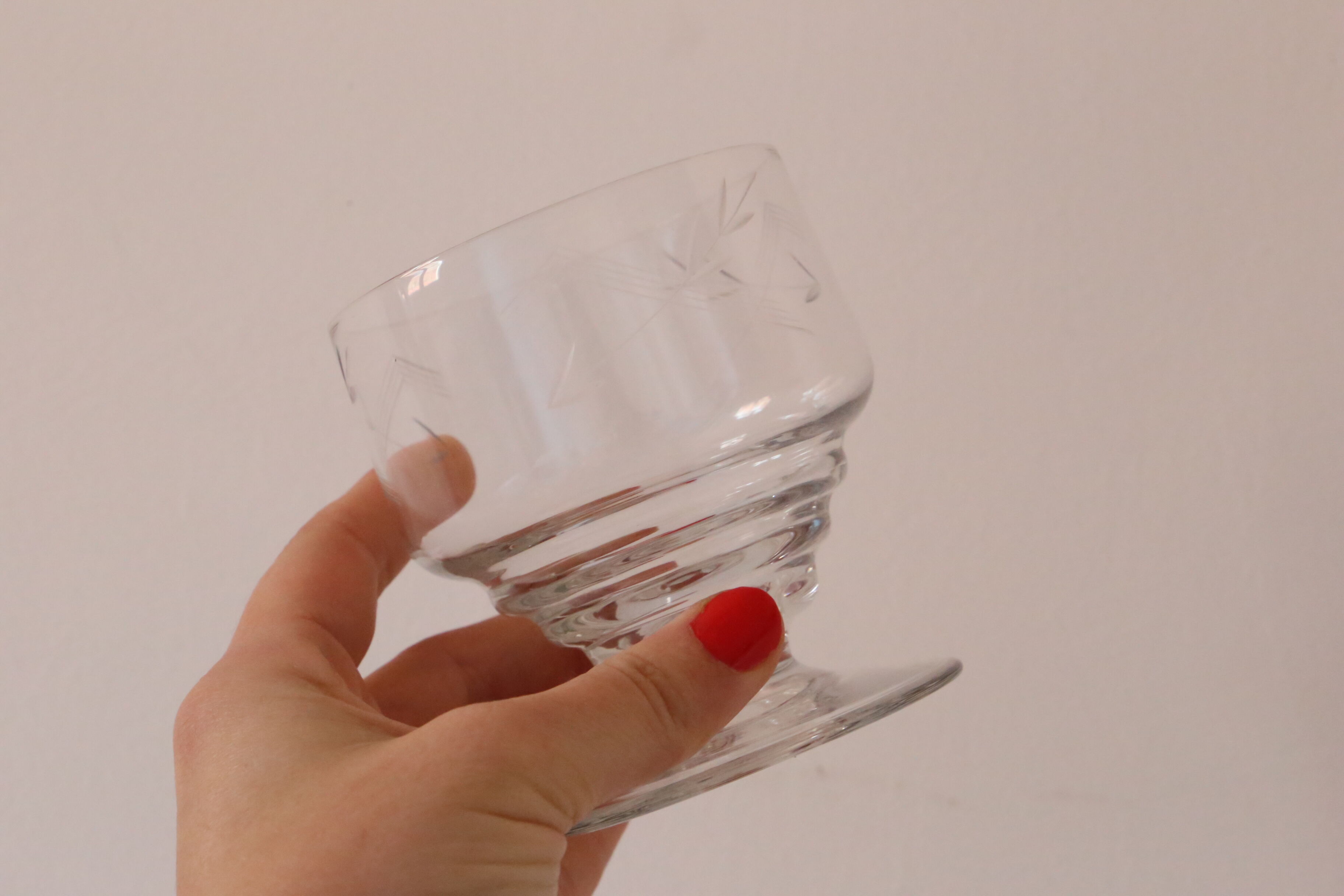 Set de 2 verres à pied, ciselé, art déco