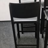 Un ensemble de quatre tabourets de bar italiens en cuir par Matteo Grassi