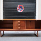 Row of the 1960s teak