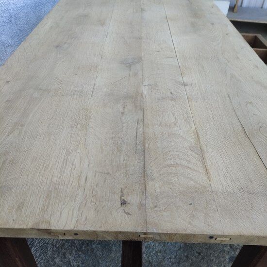 Farmhouse table