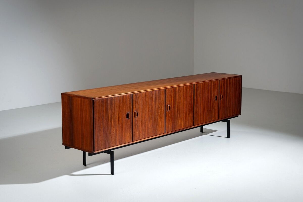 Fristho Franeker large sideboard in rosewood The Netherlands 1960