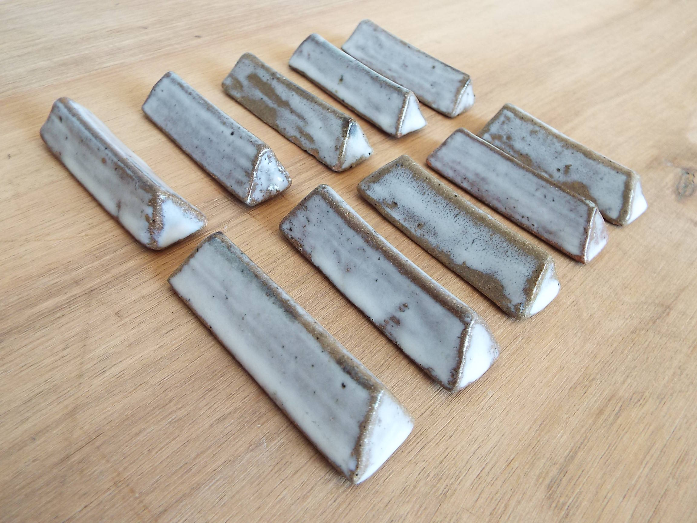 10 stoneware knife doors