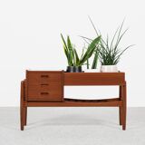 Midcentury Danish hallway chest and planter in teak by Arne Wahl Iversen for Vinde Møbelfabrik