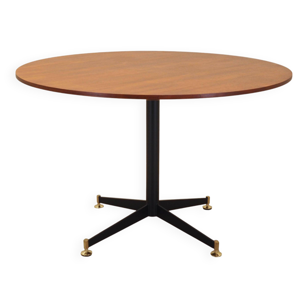 Table ronde en teck, design italien, années 1970, production : Italie