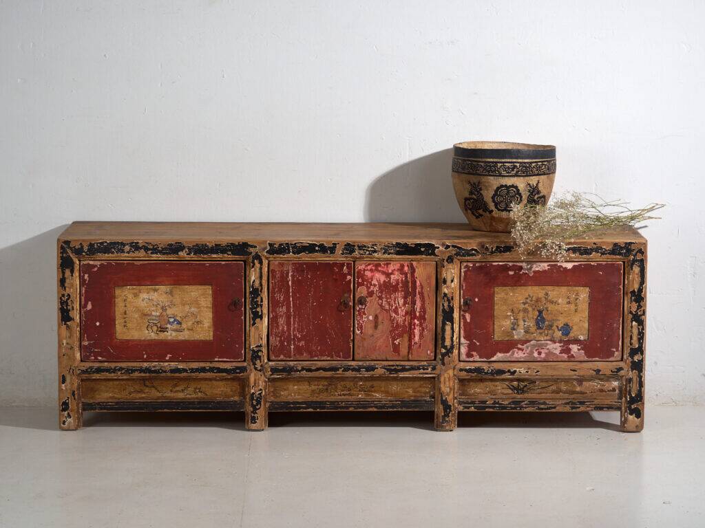 Antique buffet painted in pine wood – Shanxi, circa 1930