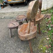 Ensemble tabouret et chaises brutaliste