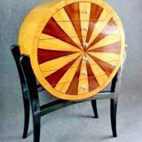 Une commode ronde en marqueterie – Style Art Déco / Design unique