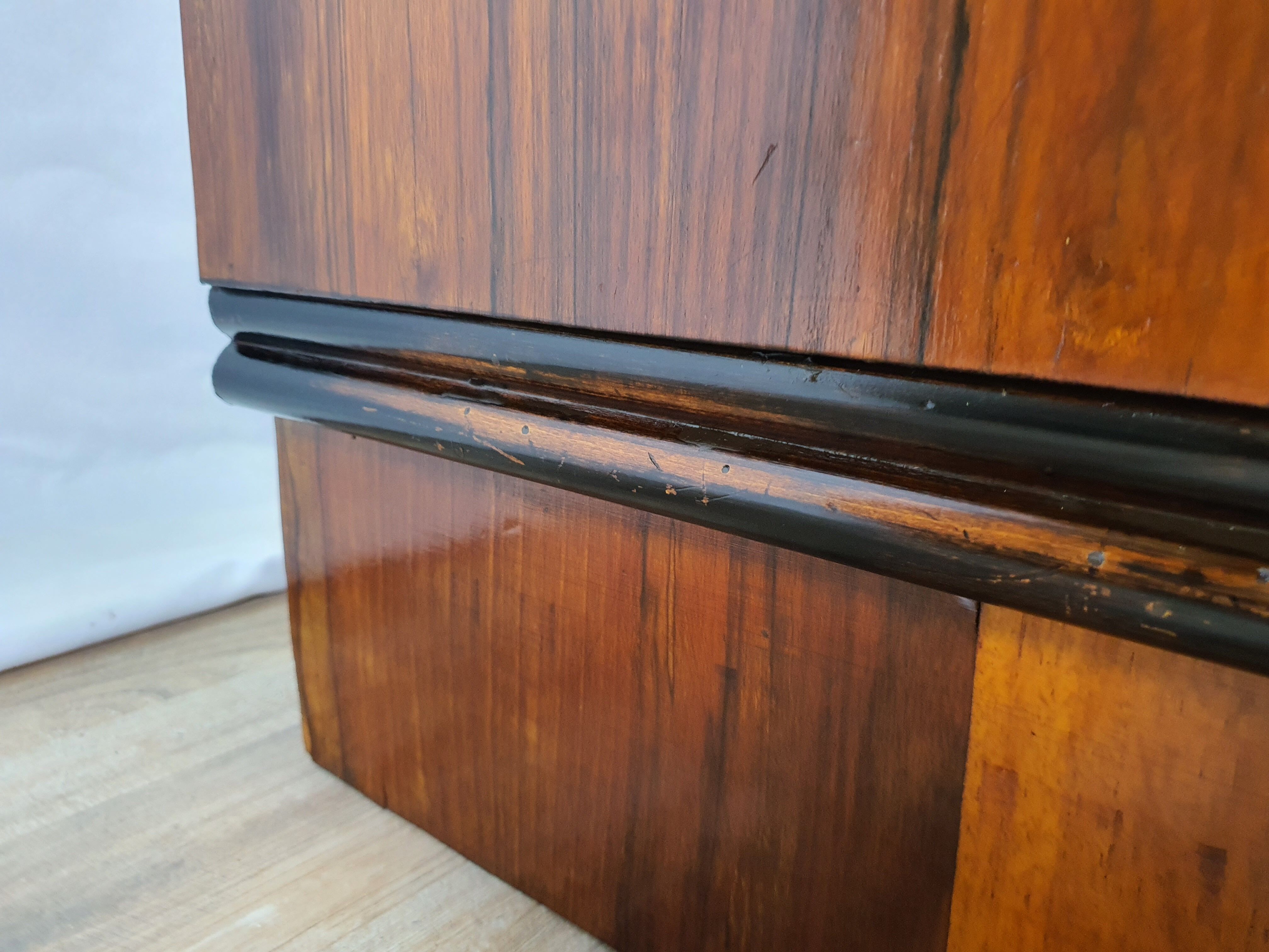 Art deco dining room sideboard in briar with upstand, 1940s