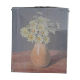 Still life with bouquet of daisies