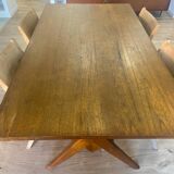 Table à manger pied compas dans le goût de Pierre Jeanneret