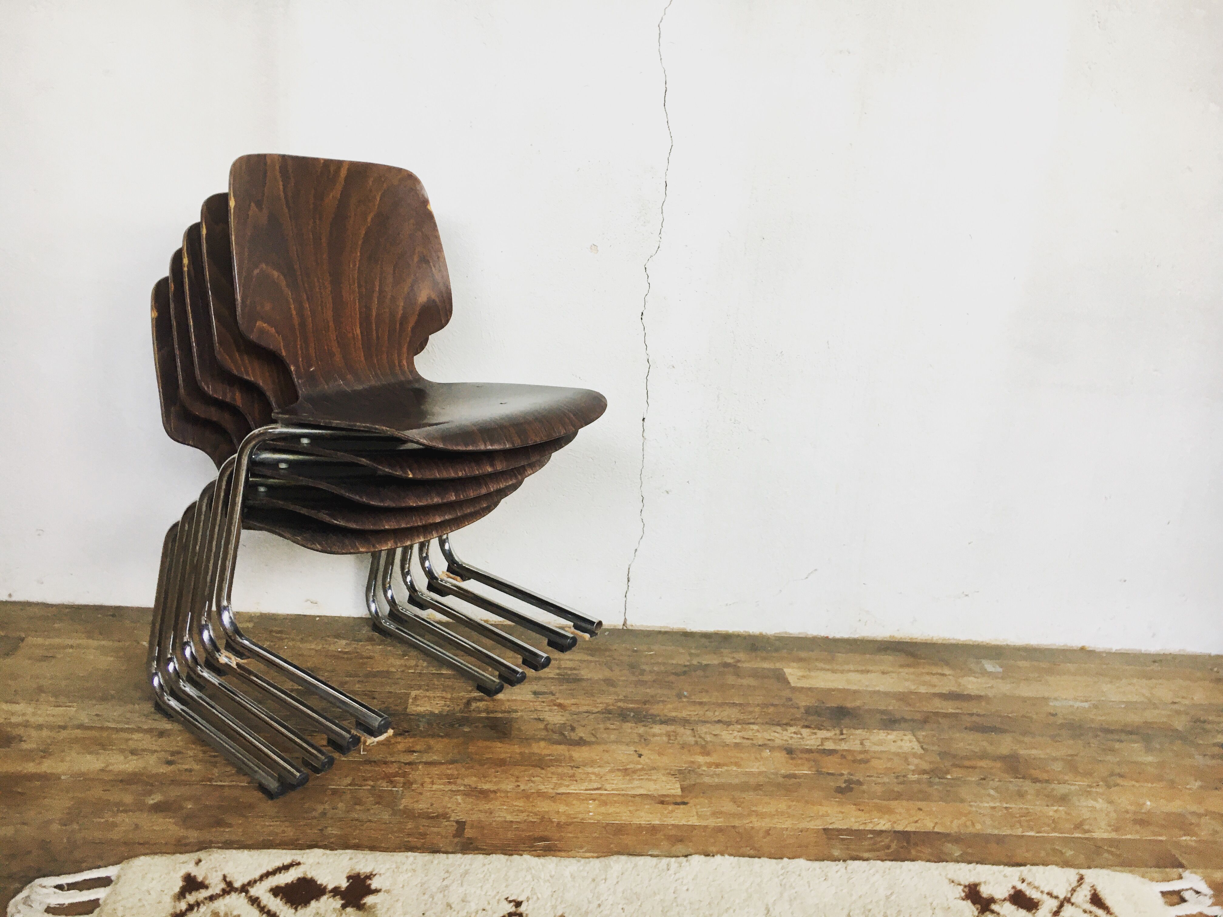 Series of 5 retro vintage stackable chairs flototto pagholz by adam stegner 1960 1970