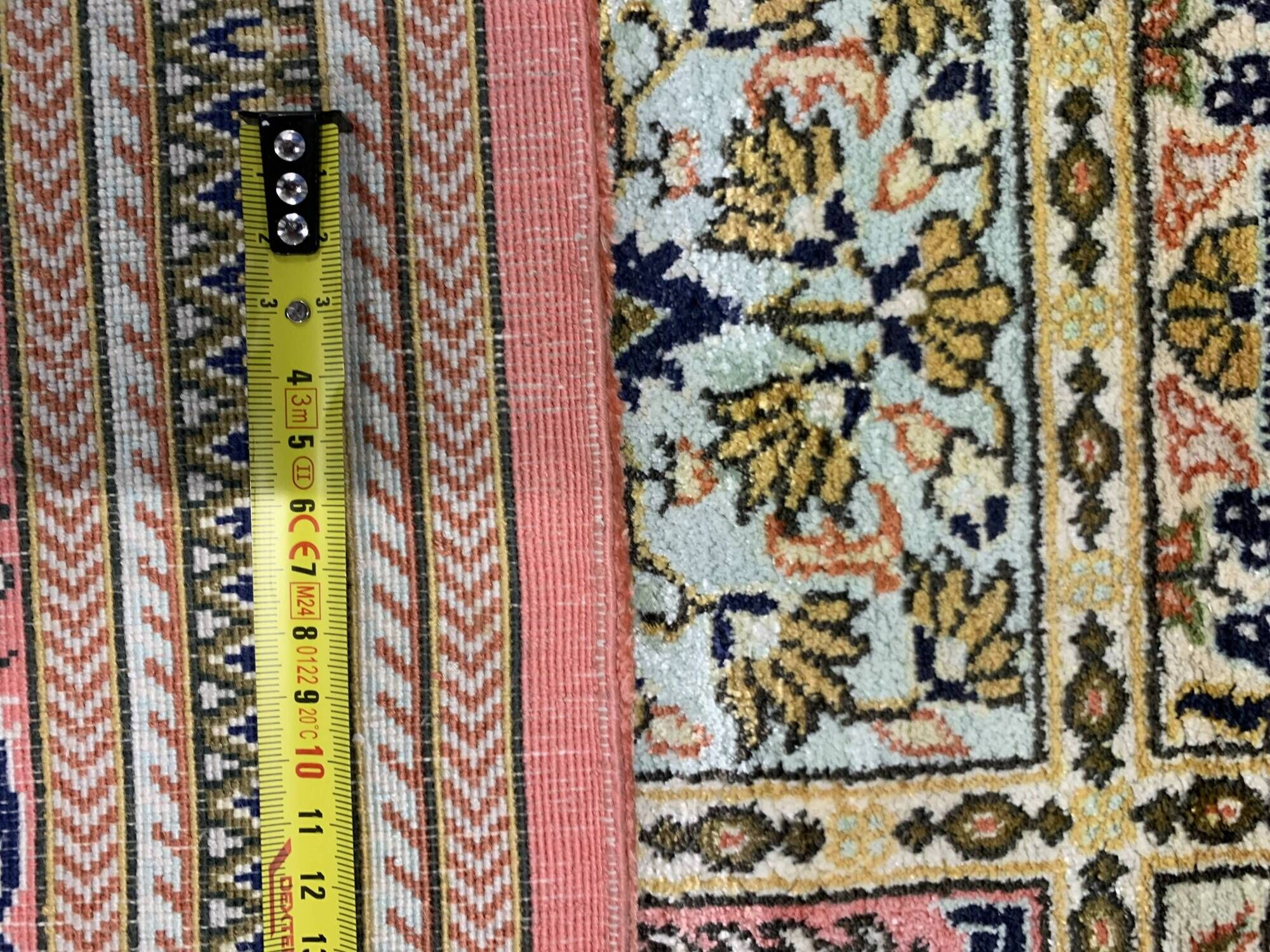 Oriental rug 100% silk hand-knotted – Bakhtiar box pattern 203x124 cm