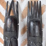 Paire de masques aficains vinatge 1960