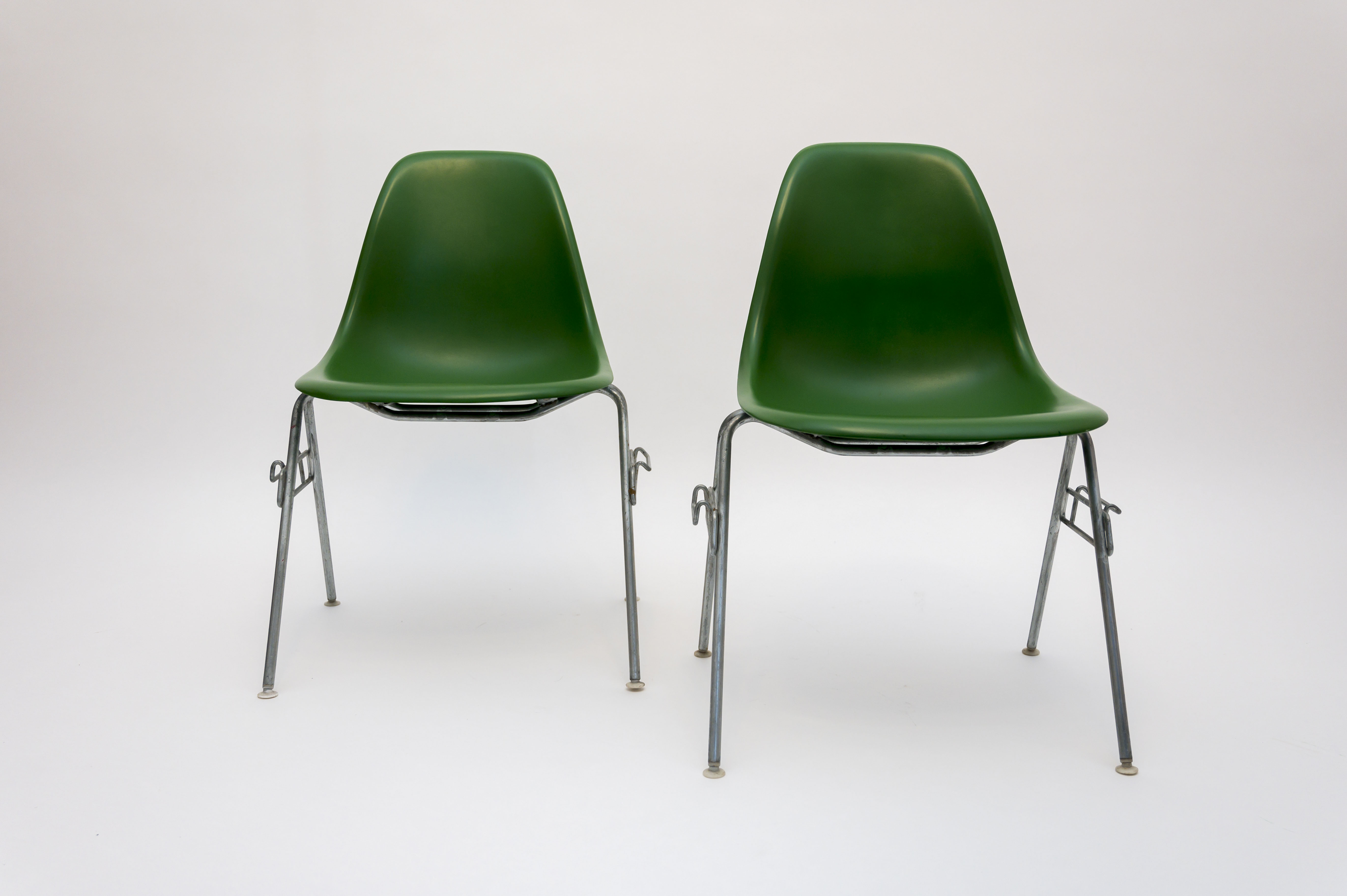 Duo de chaises DSS de Charles et Ray Eames, édition Herman Miller, 1969