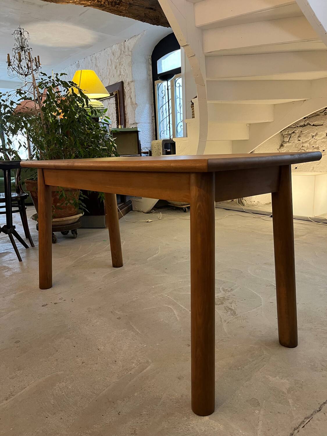 Table à manger en hêtre