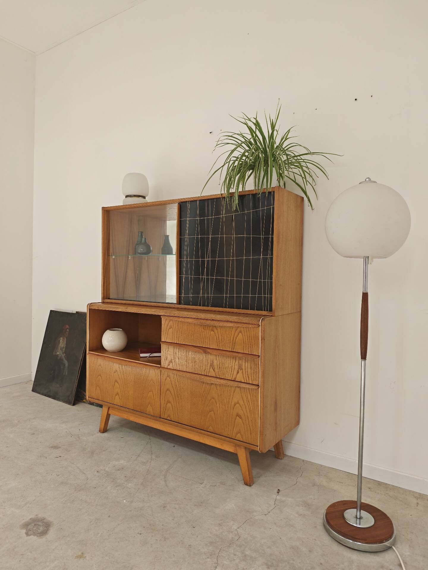 High buffet / Sideboard U 372 / 386 by B Landsman and H Nepozytek 60