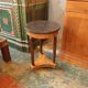 Pedestal table worsens
