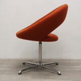 Armchair nina red artifort