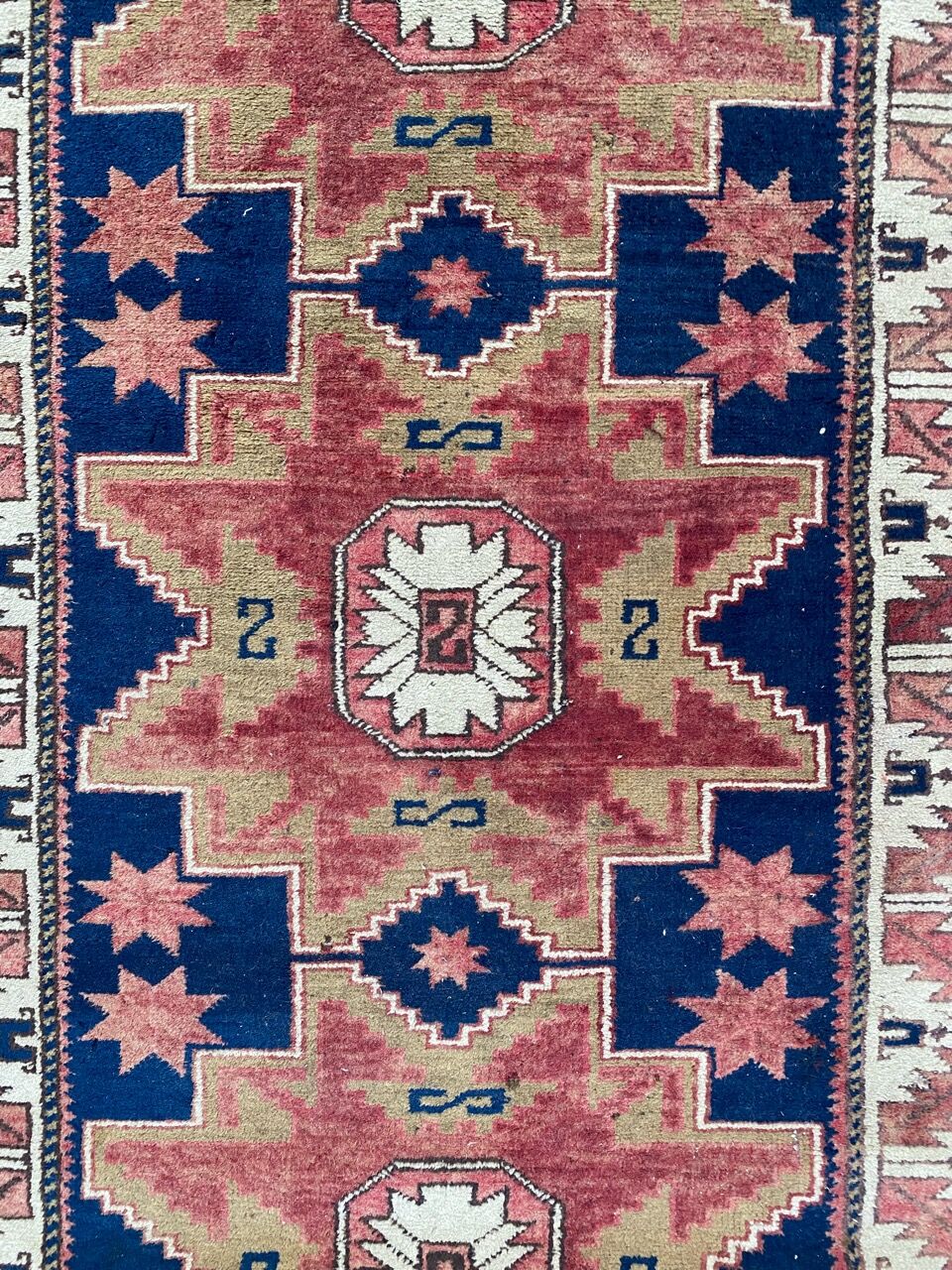 Handmade Turkish vintage carpet 102x190
