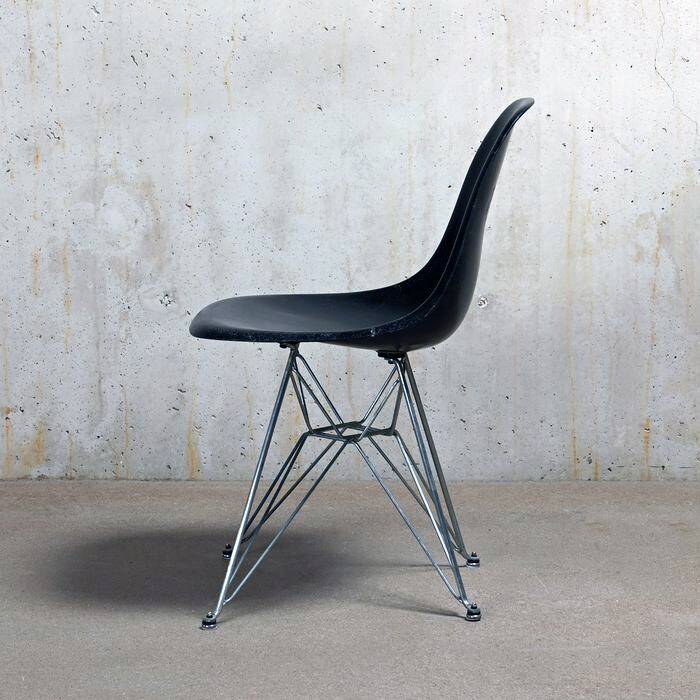 Vintage Chair • DSR • Charles & Ray Eames • Herman Miller • 1960s