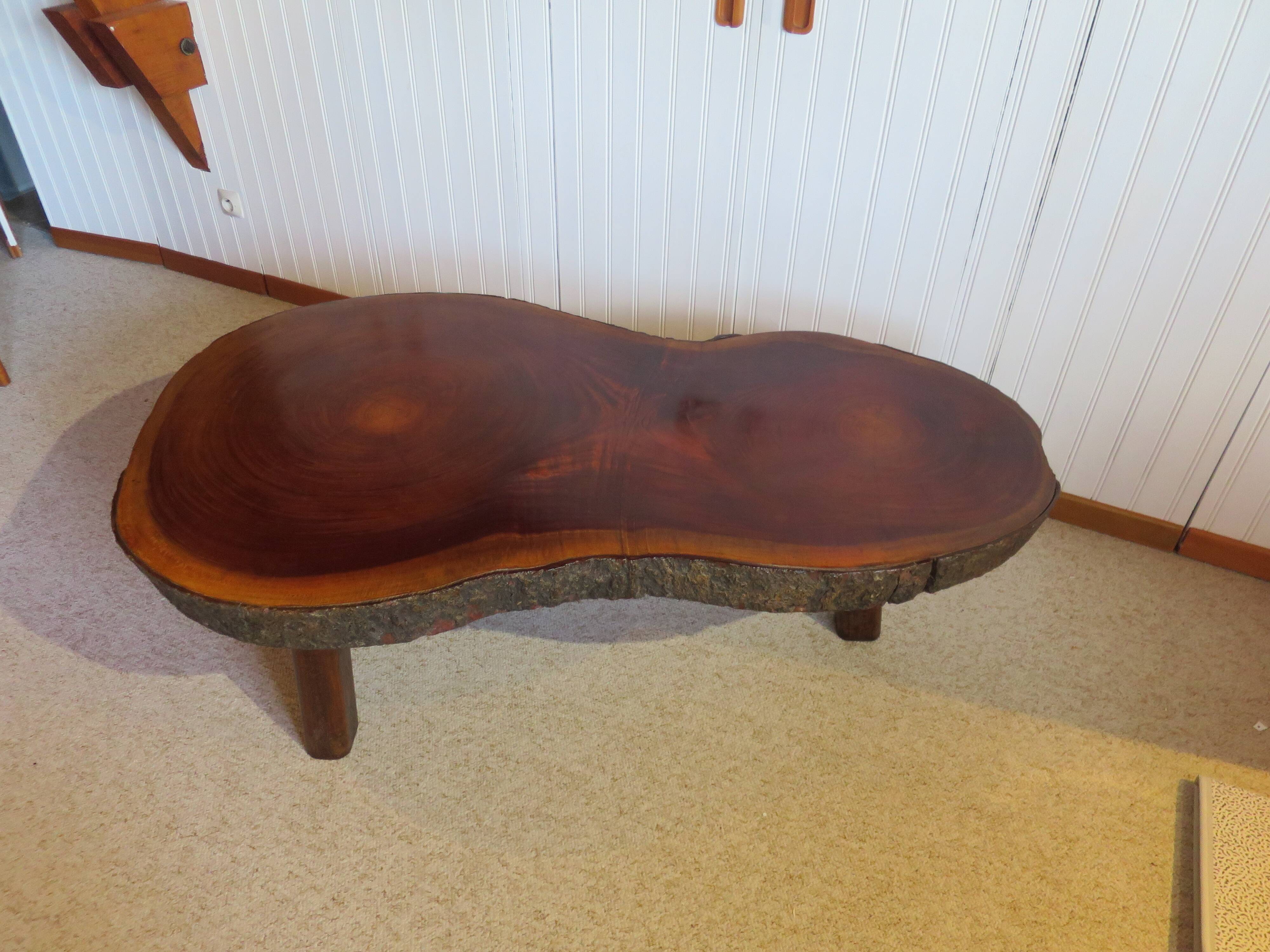 Tripod coffee table - solid okoumé wood - organic shape - brutalist style