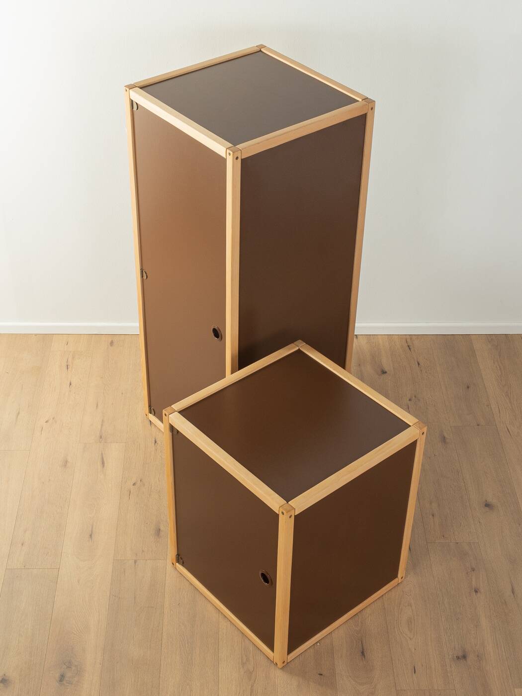 2 commodes Flötotto